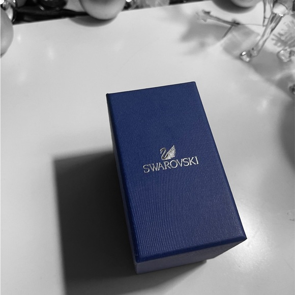 Swarovski Long Beach Bracelet - Picture 2 of 4